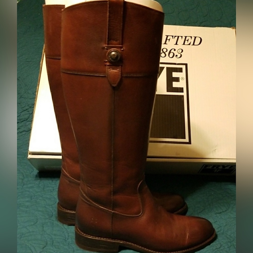 Frye Tall Riding Boots, size 8, Like New